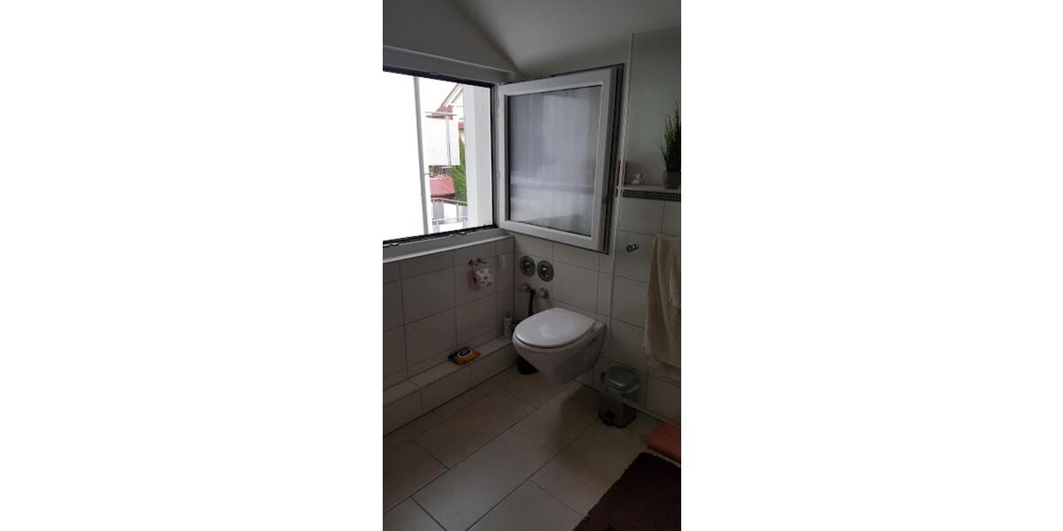 Dachgeschoßwohnung Walddorfhäslach - 3 Zimmer, 65 m&sup2;, 750&euro; | Angebot:25131311