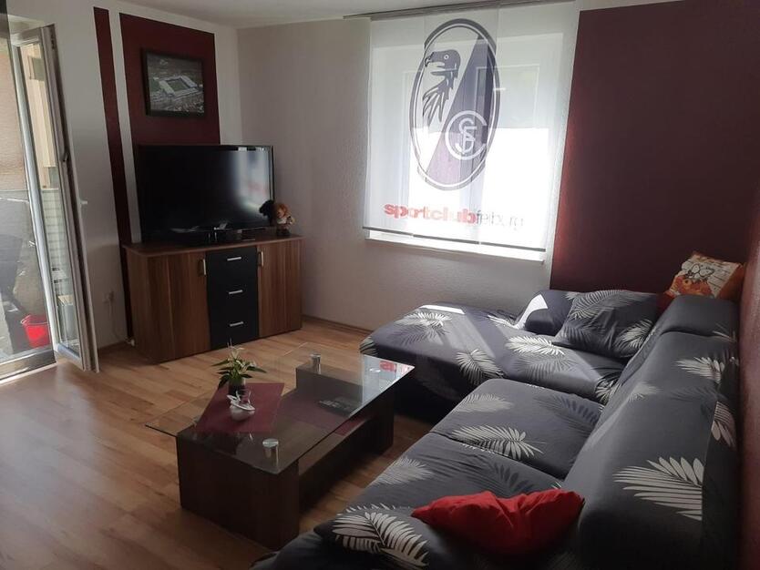 3 Zimmer Wohnung mit Balkon - Küche und Keller