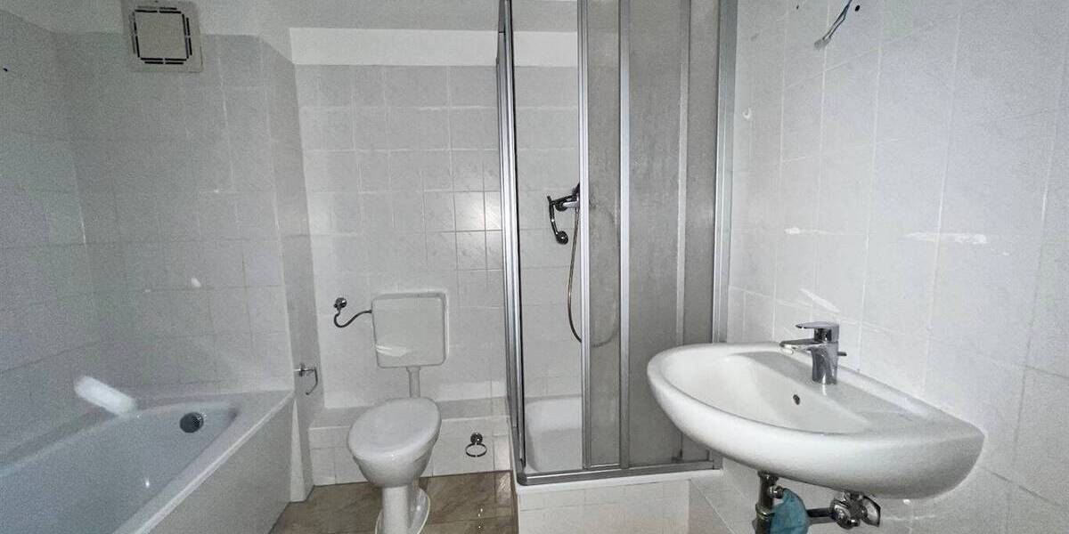 Etagenwohnung Schönebeck (Elbe) Schönebeck - 2 Zimmer, 61 m&sup2;, 480&euro; | Angebot:26257788