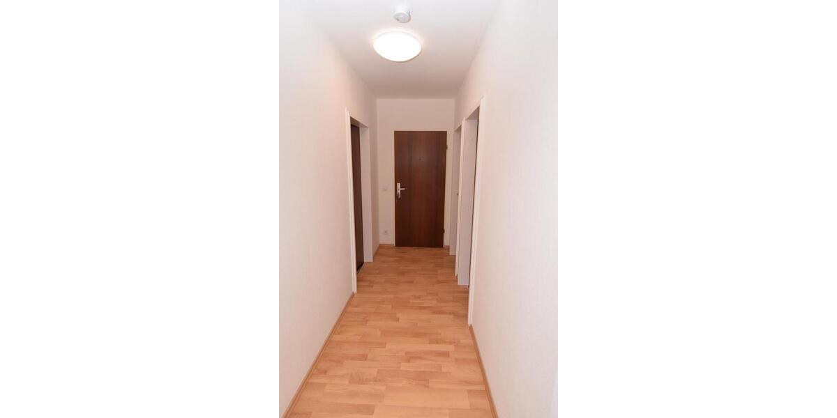 Etagenwohnung Unterhaching - 3 Zimmer, 70 m&sup2;, 1.750&euro; | Angebot:26226424