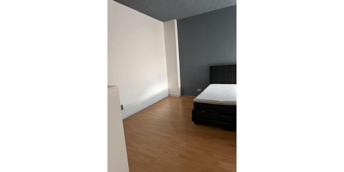 Etagenwohnung Hameln - 2 Zimmer, 95 m&sup2;, 740&euro; | Angebot:26099715