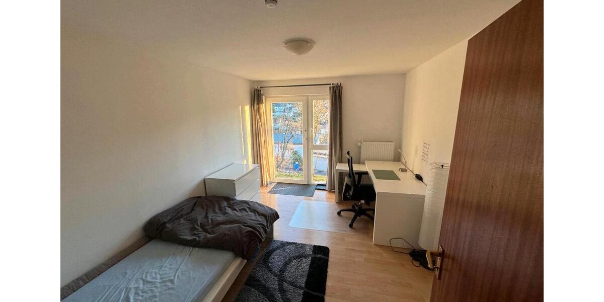 Erdgeschoßwohnung Mosbach - 2 Zimmer, 15 m&sup2;, 300&euro; | Angebot:25569290