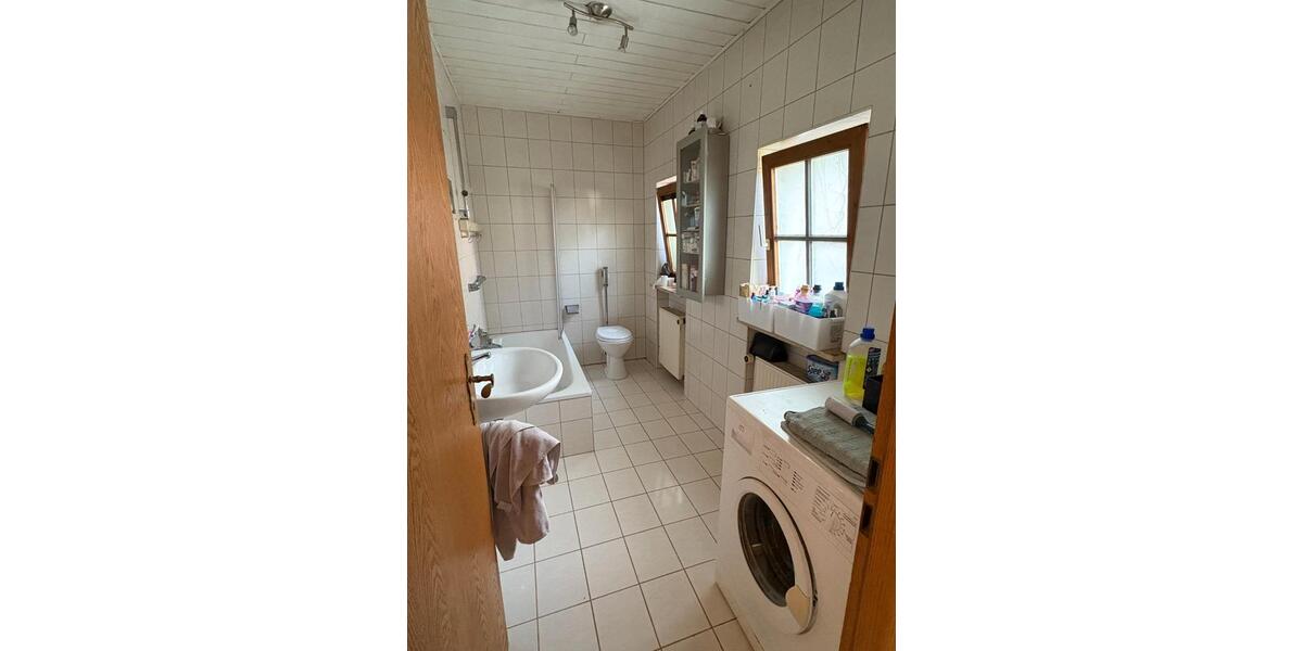 Erdgeschoßwohnung Ebersdorf bei Coburg - 1 Zimmer, 25 m&sup2;, 240&euro; | Angebot:26636866