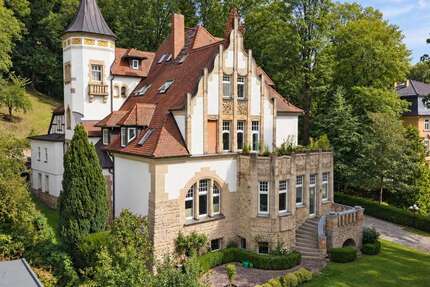 Wohnung Coburg - 4 Zimmer, 146 m&sup2;, 1.200&euro; | Angebot:27653732