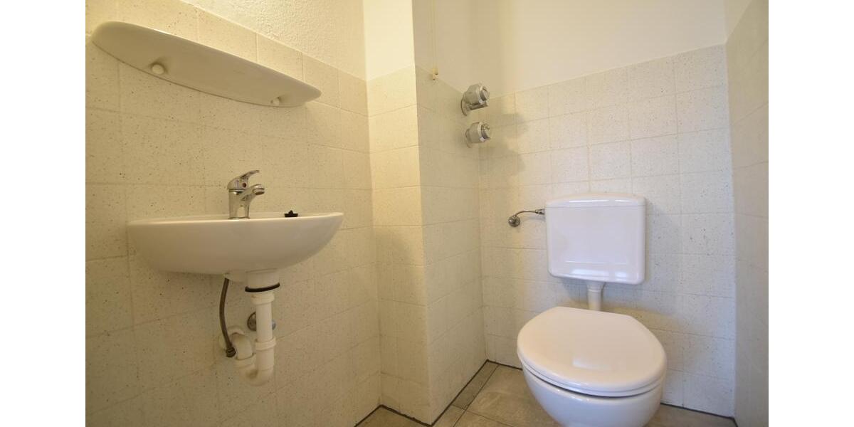 Etagenwohnung Duisburg Walsum - 3 Zimmer, 81 m&sup2;, 795&euro; | Angebot:25870126