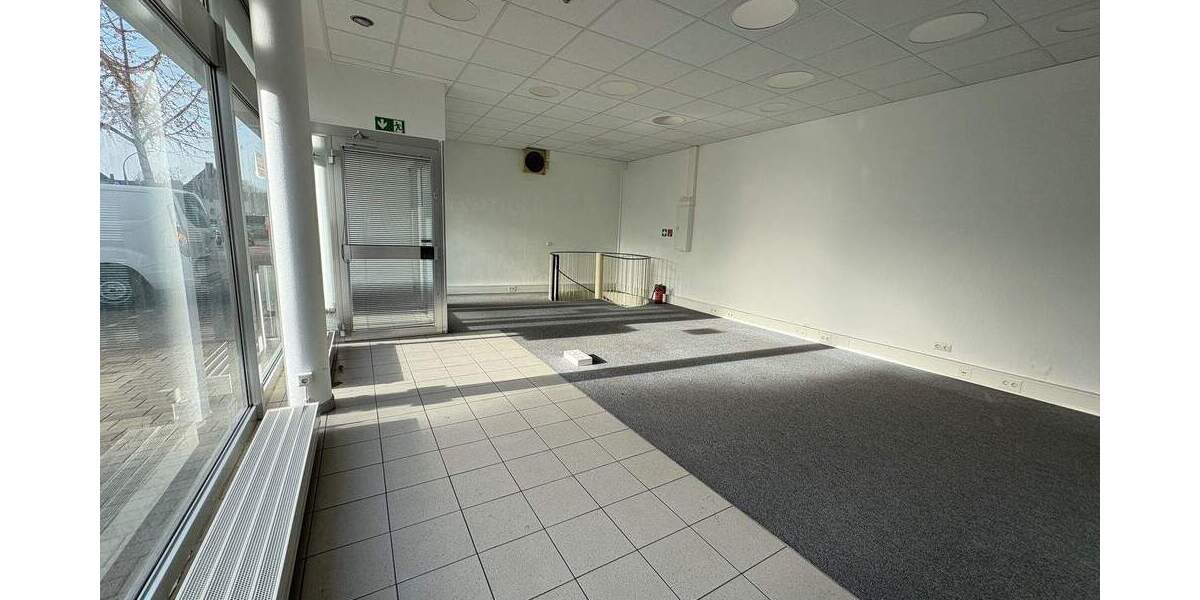 Gewerbeobjekt Dortmund Barop - 4 Zimmer, 1.200&euro; | Angebot:23763702