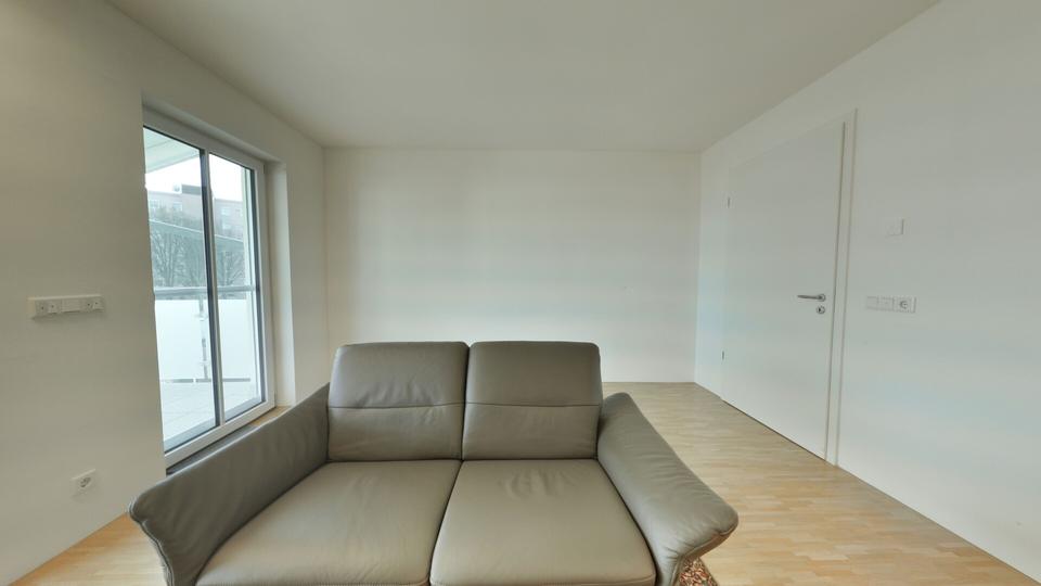 Dachgeschoßwohnung Neuburg an der Donau - 2 Zimmer, 62 m&sup2;, 830&euro; | Angebot:25781296