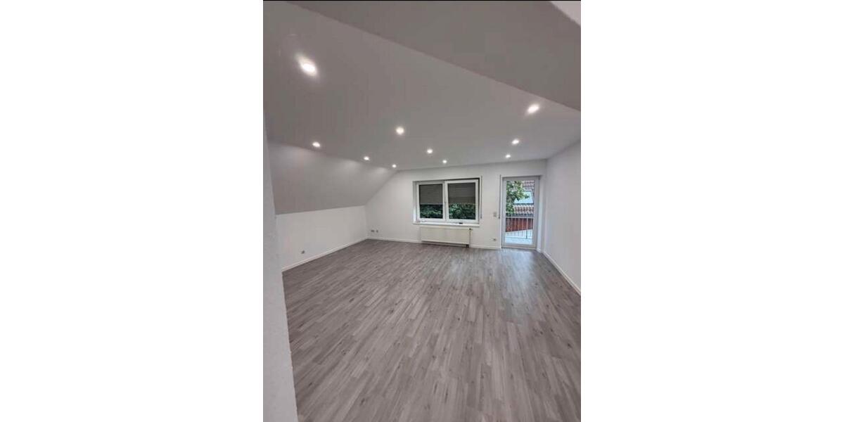 Etagenwohnung Hückelhoven - 4 Zimmer, 90 m&sup2;, 1.400&euro; | Angebot:26005022