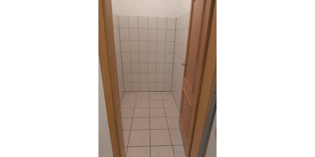Erdgeschoßwohnung Preist - 2 Zimmer, 64 m&sup2;, 450&euro; | Angebot:24977753