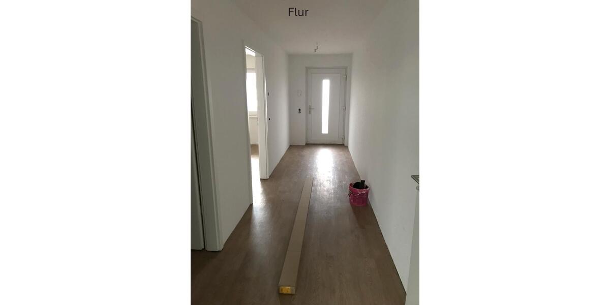 Etagenwohnung Cadenberge - 3 Zimmer, 86 m&sup2;, 880&euro; | Angebot:24547938