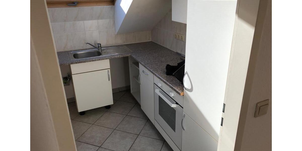 Dachgeschoßwohnung Kleinmachnow - 2 Zimmer, 43 m&sup2;, 929&euro; | Angebot:26096108
