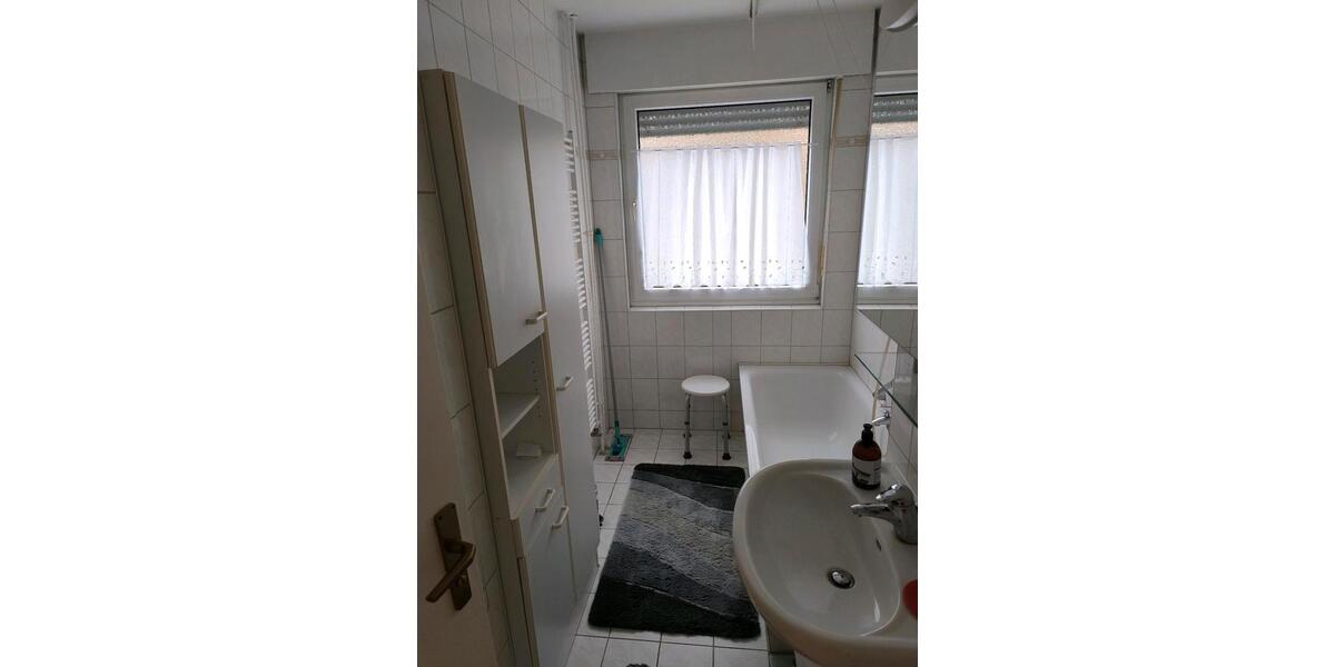 Erdgeschoßwohnung Schwalbach am Taunus - 3 Zimmer, 70 m&sup2;, 1.600&euro; | Angebot:26215198