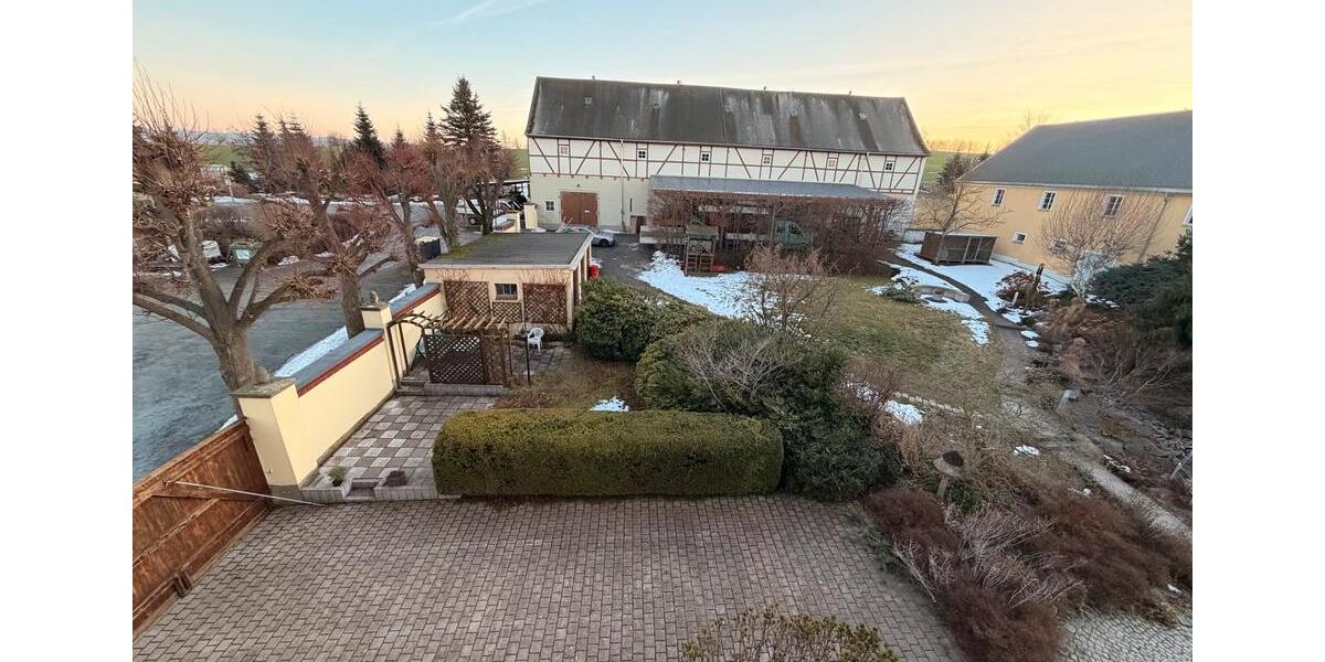 Dachgeschoßwohnung Zschopau - 1 Zimmer, 27 m&sup2;, 320&euro; | Angebot:24944108