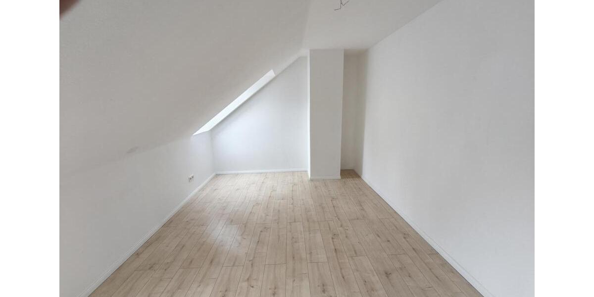 Dachgeschoßwohnung Bad Schmiedeberg - 2 Zimmer, 40 m&sup2;, 235&euro; | Angebot:26689255