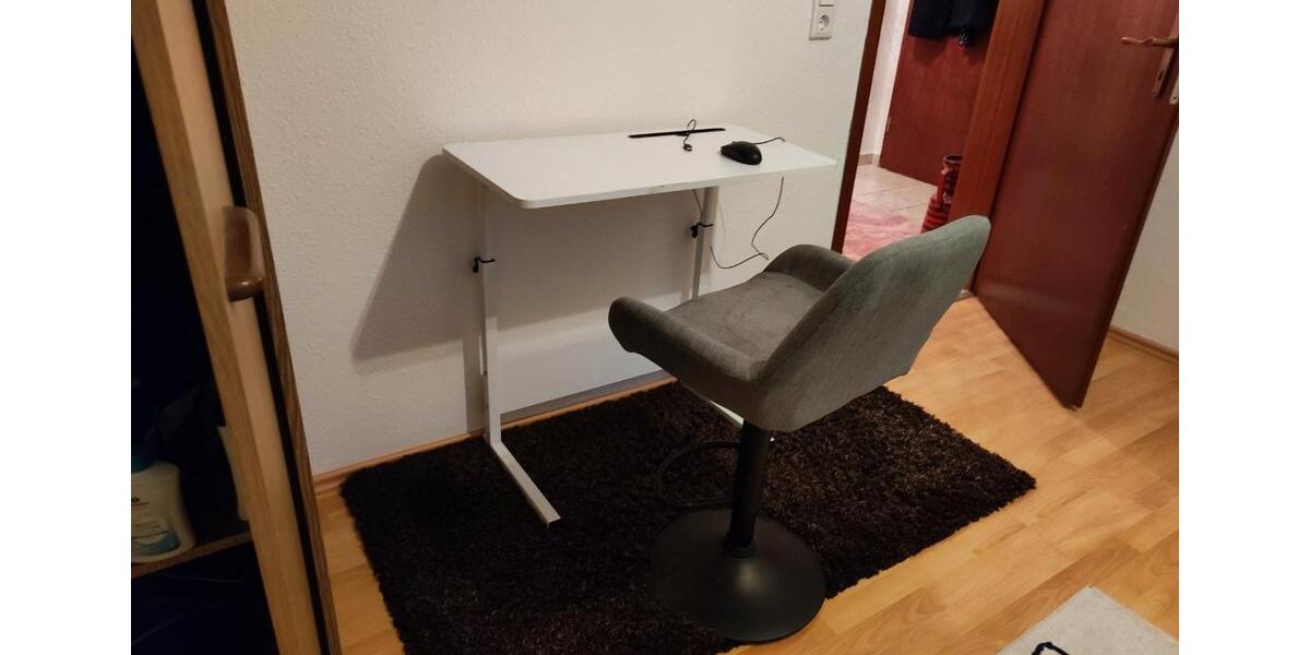 Wohnen auf Zeit Krefeld - 2 Zimmer, 60 m&sup2;, 460&euro; | Angebot:26123293