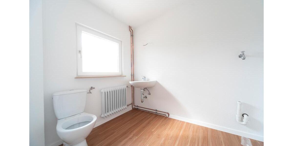 Doppelhaushälfte Freiburg im Breisgau Betzenhausen - 3.5 Zimmer, 100 m&sup2;, 1.650&euro; | Angebot:23915837