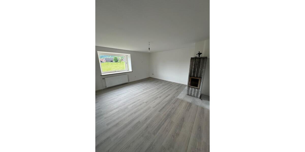 Hochparterre Motten - 2 Zimmer, 84 m&sup2;, 680&euro; | Angebot:26523065