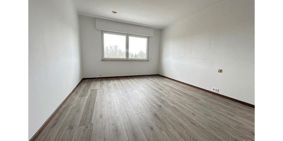 Einfamilienhaus Bielefeld Stieghorst - 4 Zimmer, 136 m&sup2;, 1.904&euro; | Angebot:26024188