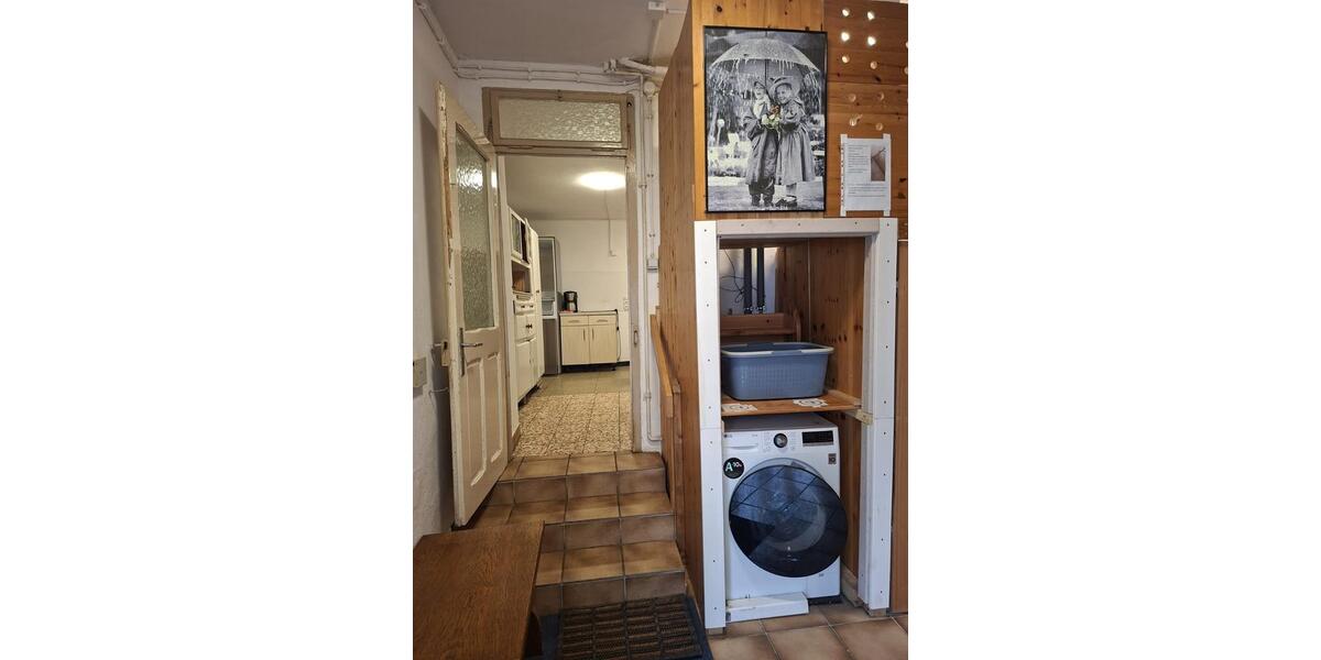 Wohnen auf Zeit Kusel - 6 Zimmer, 160 m&sup2;, 20&euro; | Angebot:26573347