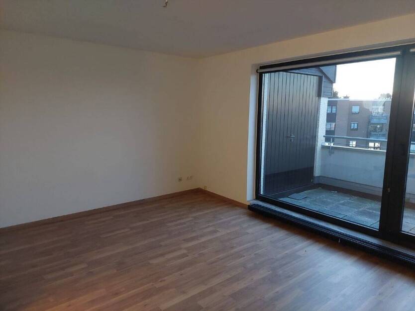 Dachgeschosswohnung mit Balkon in Solingen-Ohligs zu vermieten!!! 1 zimmer