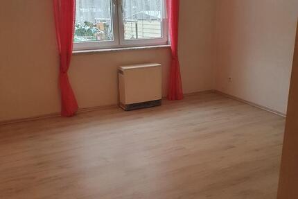Wohnung Gelsenkirchen Gelsenkirchen-Mitte - 2 Zimmer, 56 m&sup2;, 425&euro; | Angebot:26584535