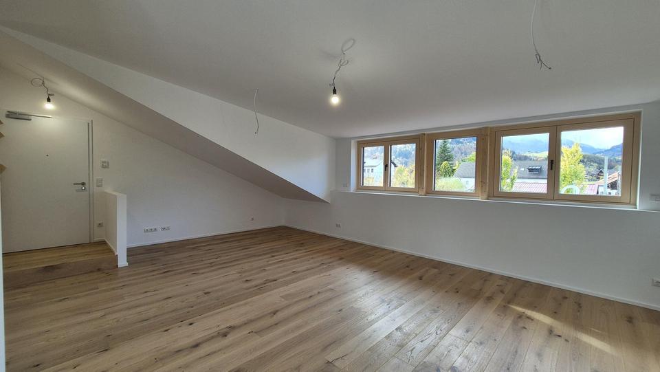 NEUBAU - ERSTBEZUG, Traumhaftes Penthouse, höchste Qualität, 6m-Panoramagaube & 360 Grad Bergblick 3 zimmer
