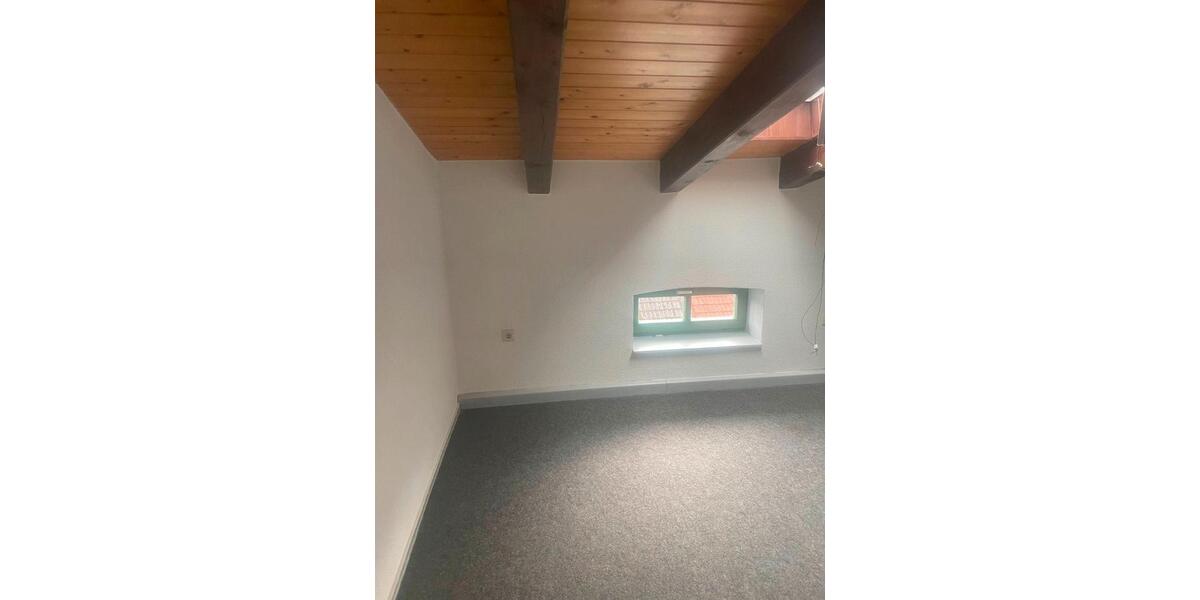 Dachgeschoßwohnung Krakow am See - 3 Zimmer, 62 m&sup2;, 470&euro; | Angebot:26381216