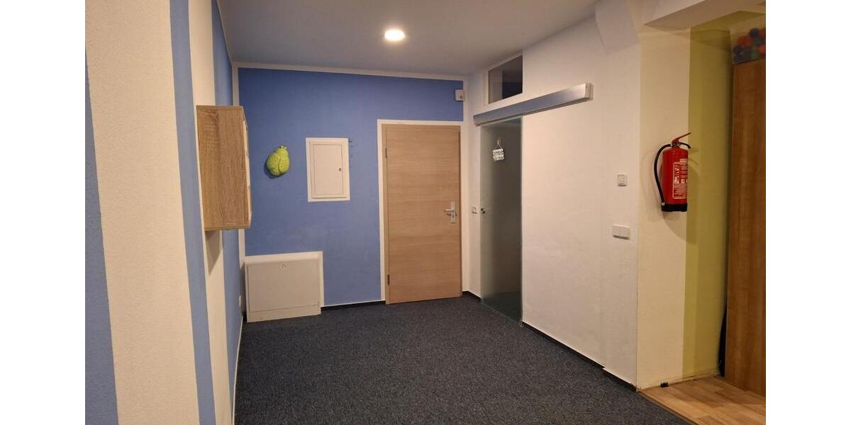 Erdgeschoßwohnung Freiberg - 2 Zimmer, 66 m&sup2;, 365&euro; | Angebot:24850103
