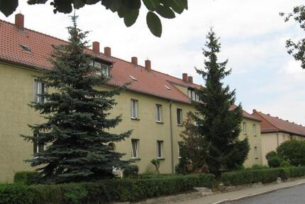 Wohnung Naumburg (Saale) - 3 Zimmer, 66 m&sup2;, 472&euro; | Angebot:25803623