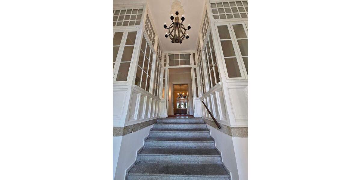 Mehrfamilienhaus, Wohnhaus Torgau - 8 Zimmer, 715 m&sup2;, 4.000&euro; | Angebot:25736593