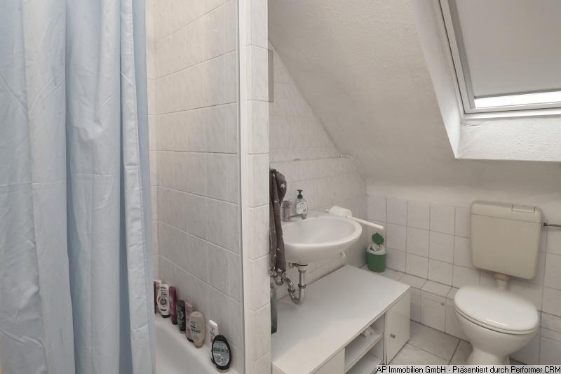 Dachgeschoßwohnung Mainz Bretzenheim - 1 Zimmer, 25 m&sup2;, 350&euro; | Angebot:26232382