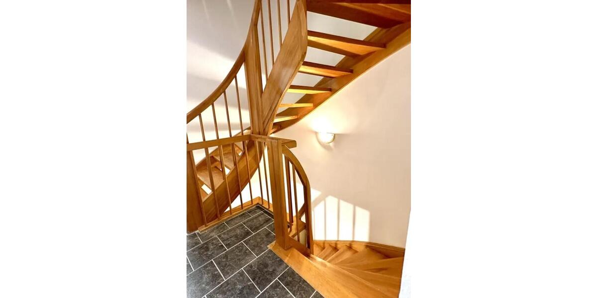 Etagenwohnung Berlin Spandau - 5 Zimmer, 150 m&sup2;, 2.250&euro; | Angebot:25050296