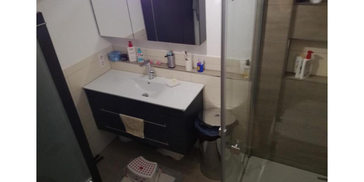 Etagenwohnung Villingen-Schwenningen Schwenningen - 4 Zimmer, 90 m&sup2;, 750&euro; | Angebot:26386640