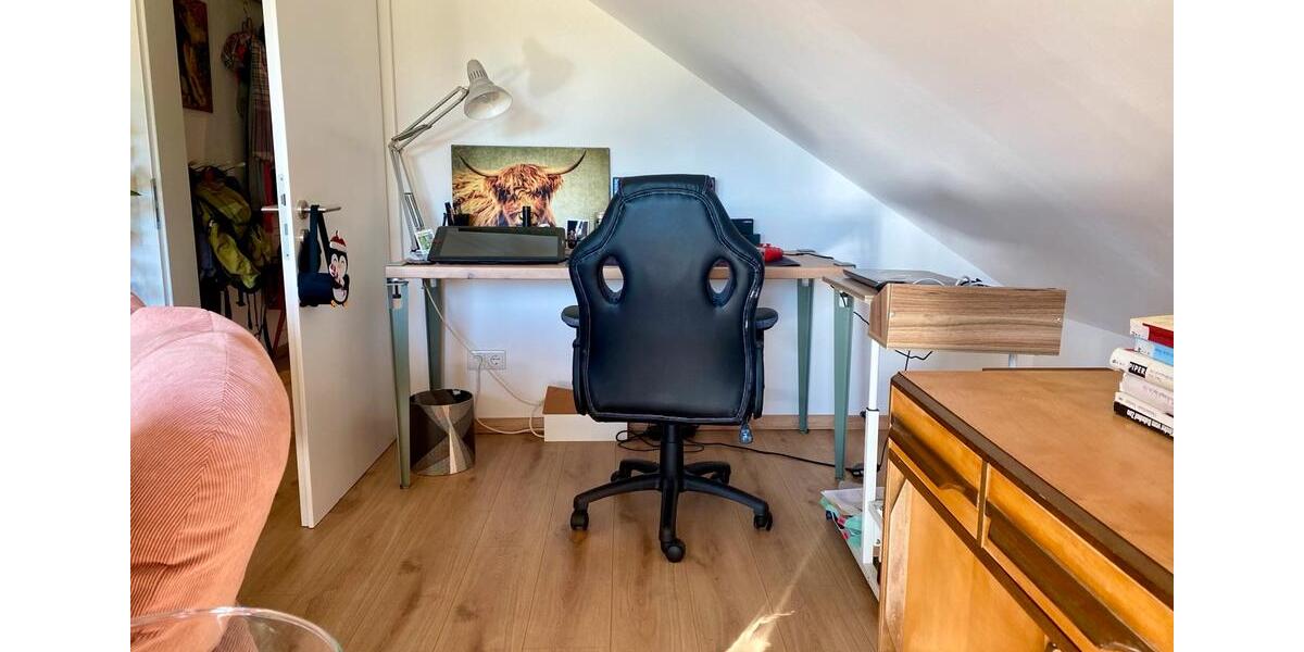 Dachgeschoßwohnung Schäftlarn - 3 Zimmer, 77 m&sup2;, 1.100&euro; | Angebot:26696374