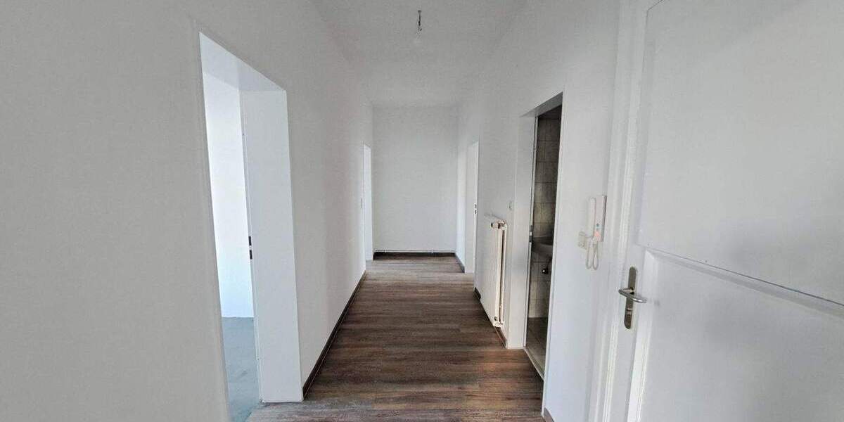 Etagenwohnung Bremerhaven Lehe - 3 Zimmer, 79 m&sup2;, 550&euro; | Angebot:25779711