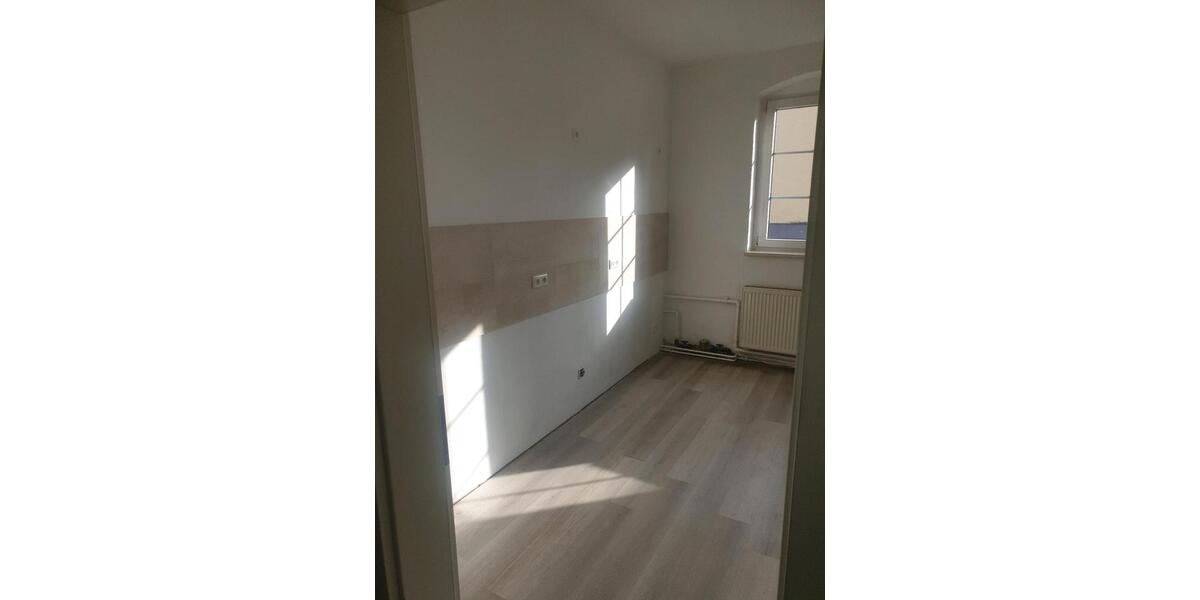 Erdgeschoßwohnung Bördeland - 4 Zimmer, 90 m&sup2;, 742&euro; | Angebot:25451808