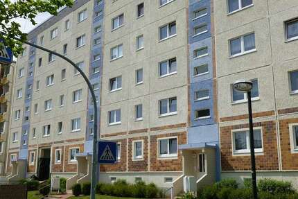 Wohnung Rostock Toitenwinkel - 3 Zimmer, 64 m&sup2;, 454&euro; | Angebot:26844467