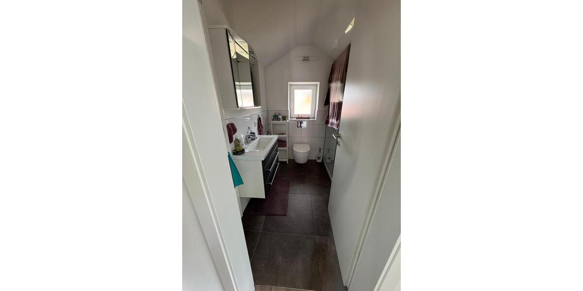 Dachgeschoßwohnung Beelen - 1 Zimmer, 50 m&sup2;, 850&euro; | Angebot:26095967