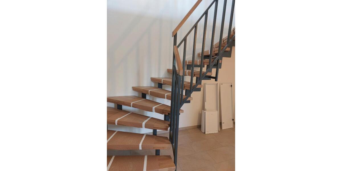 Erdgeschoßwohnung Huglfing - 6 Zimmer, 138 m&sup2;, 2.000&euro; | Angebot:26497360