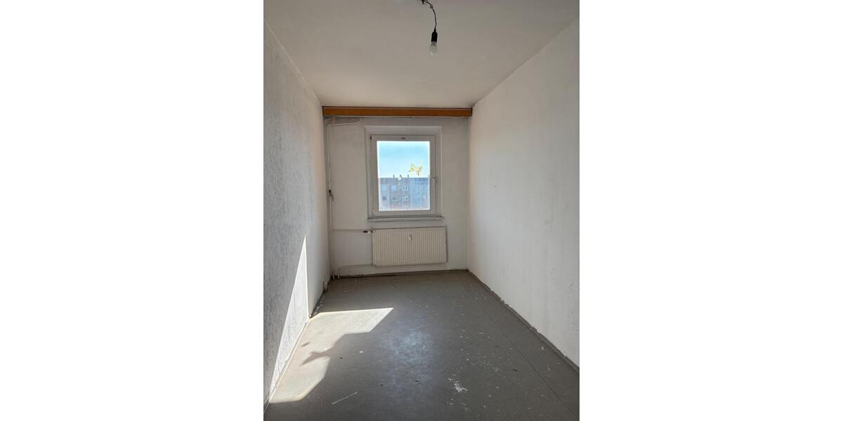 Etagenwohnung Pasewalk - 4 Zimmer, 75 m&sup2;, 670&euro; | Angebot:25854222