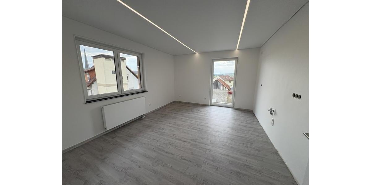 Etagenwohnung Hohenroth - 3.5 Zimmer, 101 m&sup2;, 1.050&euro; | Angebot:26566533