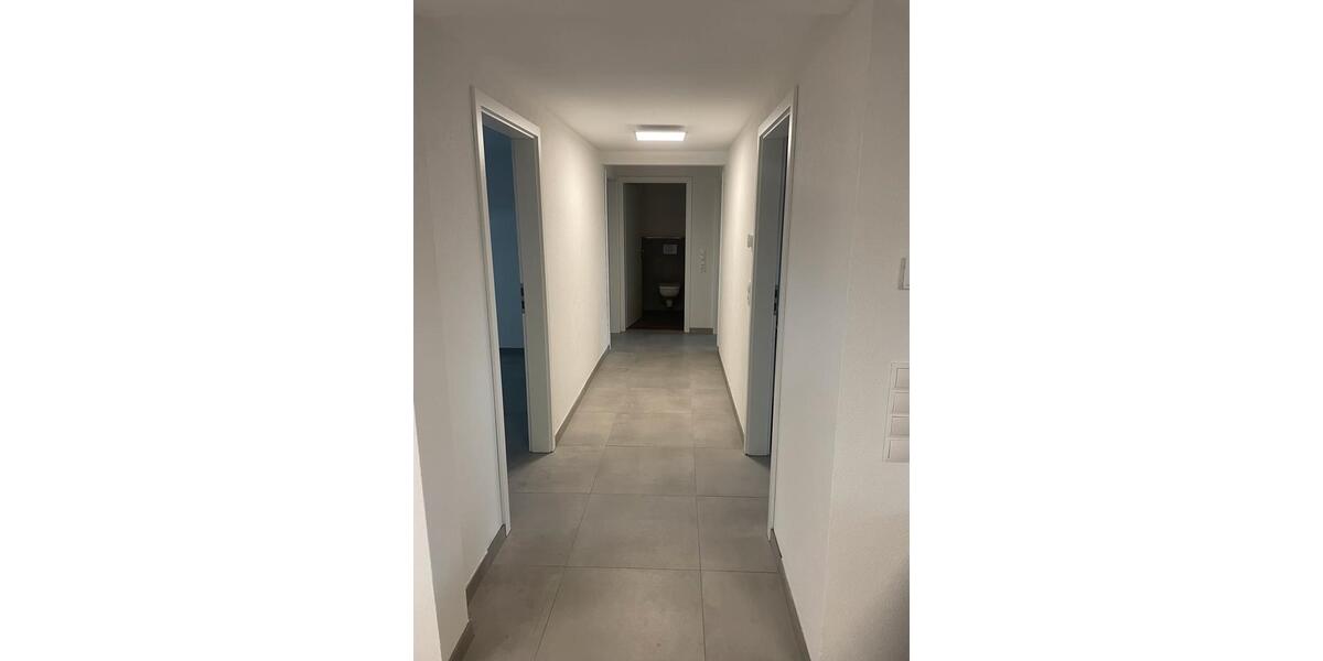 Neu sanierte 4,5 ZKB Wohnung in Kaiserslautern-Erfenbach 4 zimmer