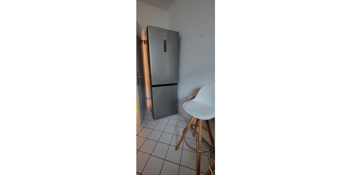 Wohnen auf Zeit Hamburg Altona - 1 Zimmer, 12 m&sup2;, 600&euro; | Angebot:26417502