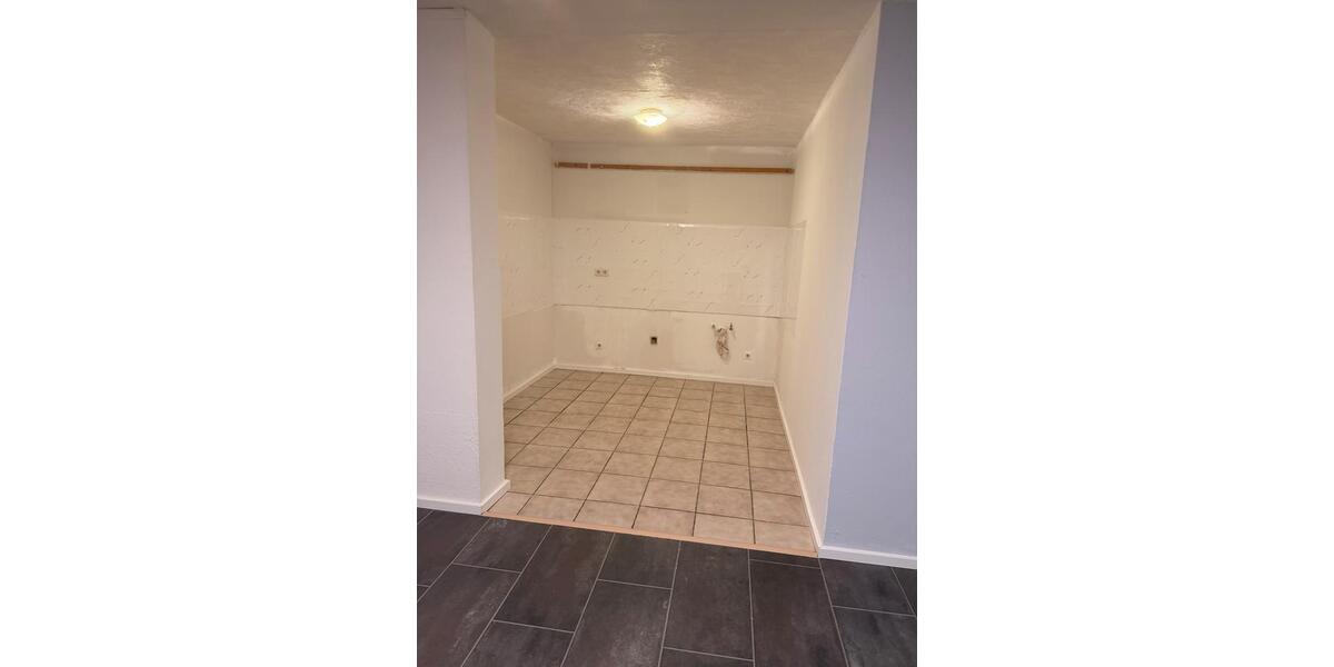 Etagenwohnung Büchenbeuren - 3 Zimmer, 75 m&sup2;, 600&euro; | Angebot:26528535