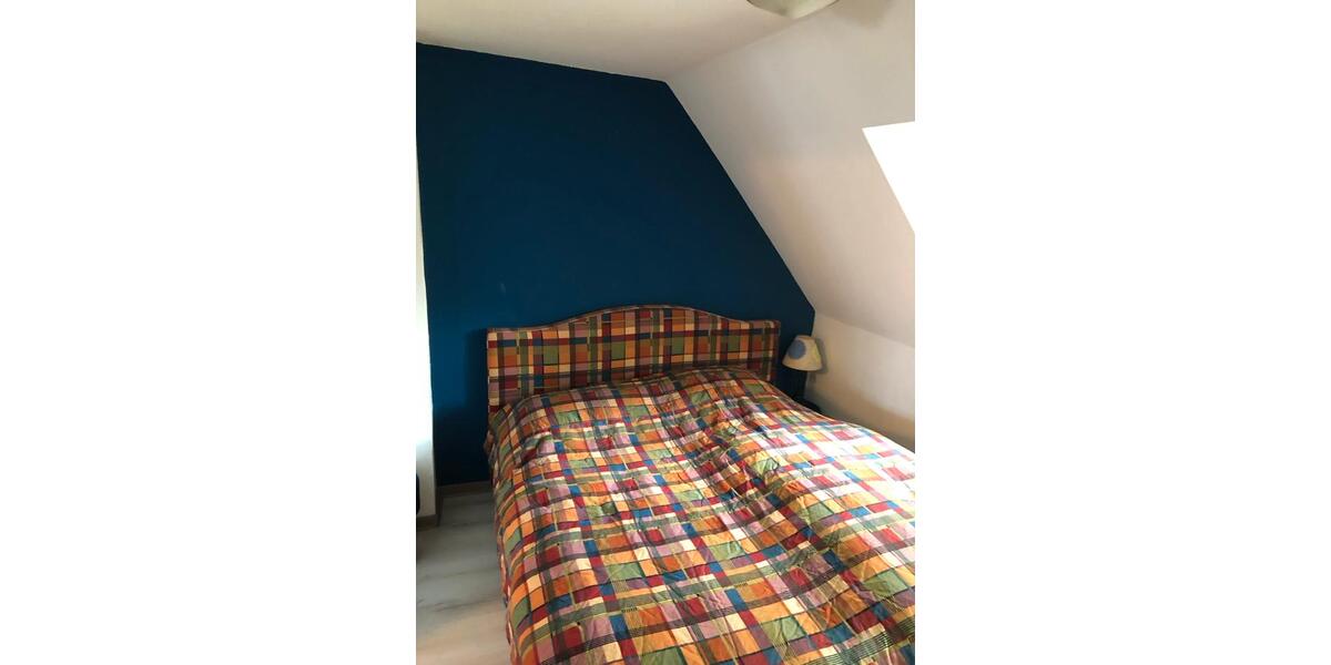 Dachgeschoßwohnung Dinslaken Lohberg - 2.5 Zimmer, 33 m&sup2;, 950&euro; | Angebot:24842447