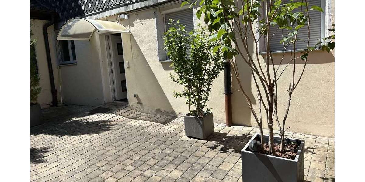 Etagenwohnung Fürth Altstadt - 3.5 Zimmer, 85 m&sup2;, 893&euro; | Angebot:26756930
