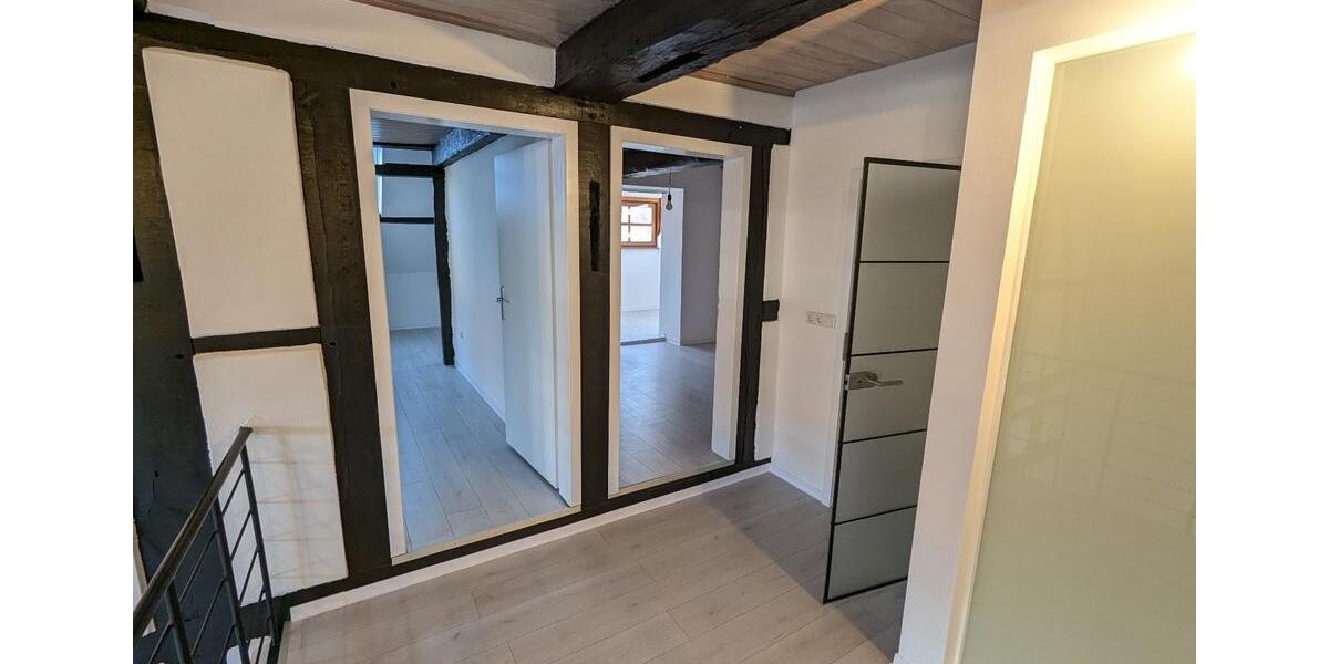 Erdgeschoßwohnung Detmold Hakedahl - 4 Zimmer, 116 m&sup2;, 1.150&euro; | Angebot:24701230