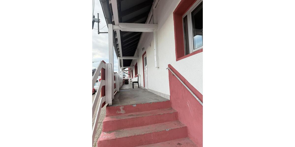 4-Zimmer-Wohnung ca. 150 m² – Küche & Bad 4 zimmer