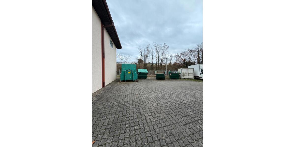 Gewerbeimmobilie: Lagerhalle inkl. Büro – sofort verfügbar zimmer