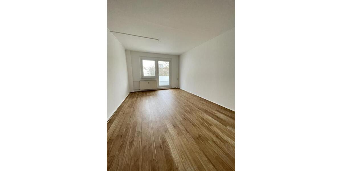 Etagenwohnung Erfurt - 3 Zimmer, 72 m&sup2;, 650&euro; | Angebot:25256421
